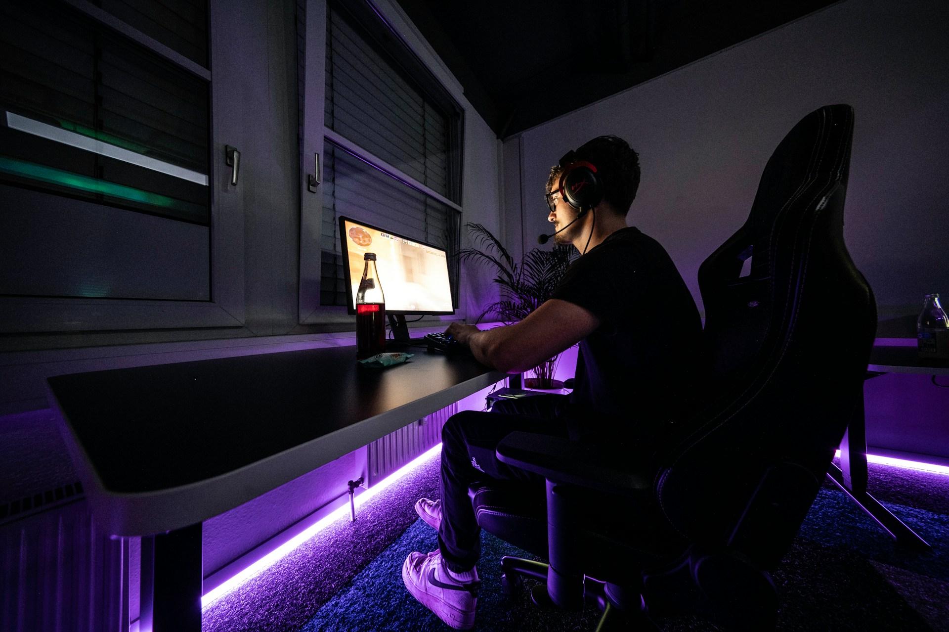 Img Author